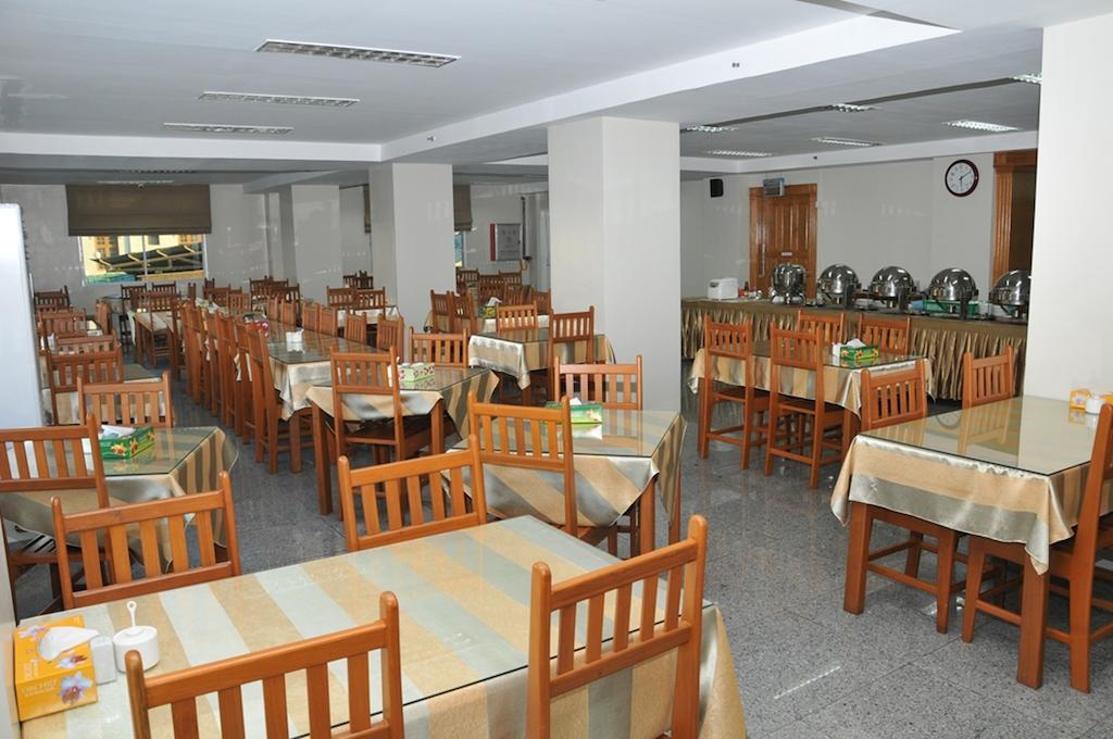 Shwe Phyu Hotel Mandalay Exterior foto