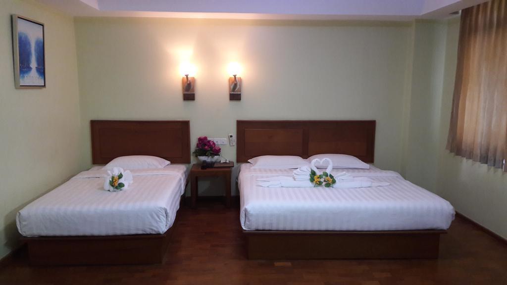 Shwe Phyu Hotel Mandalay Exterior foto