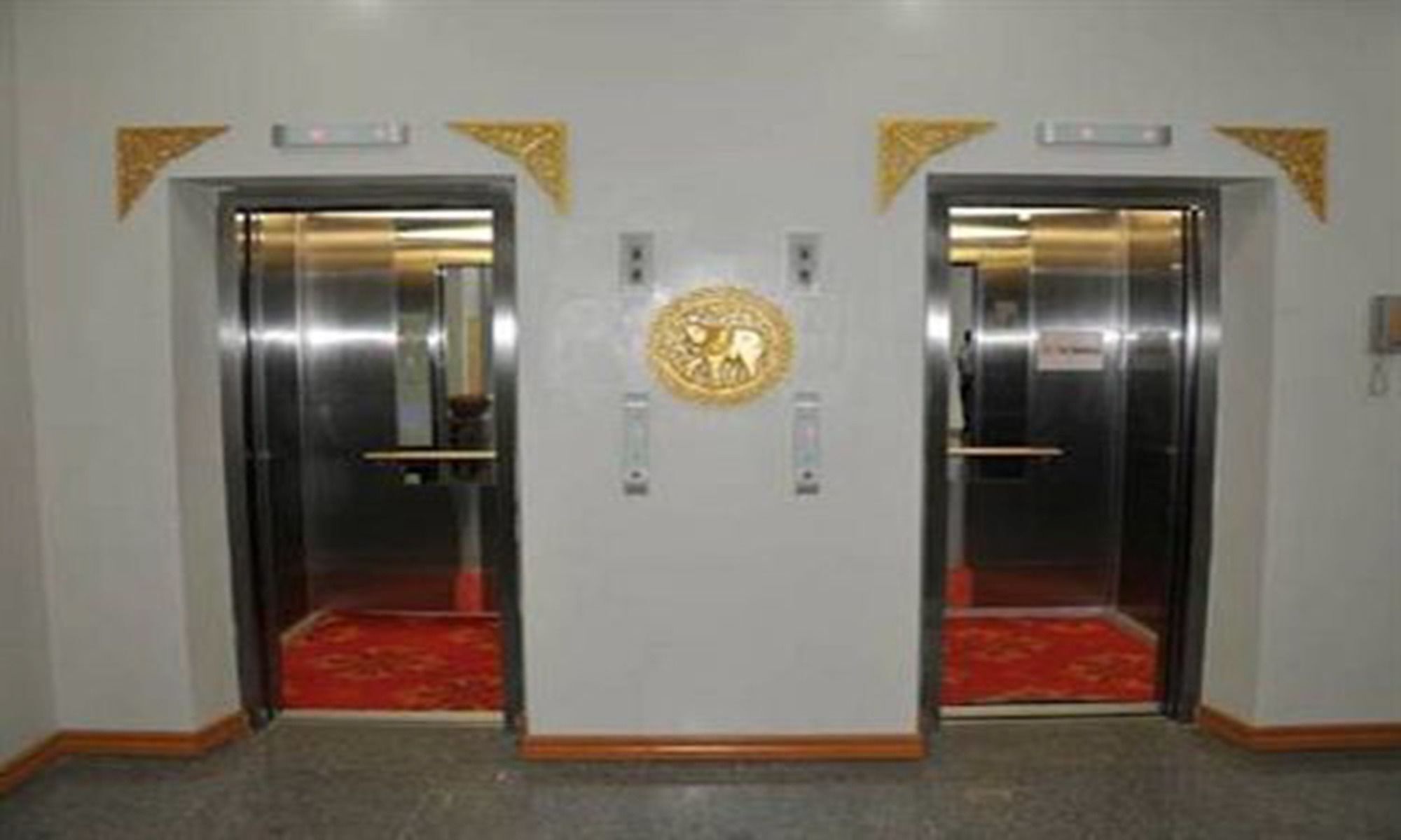 Shwe Phyu Hotel Mandalay Exterior foto